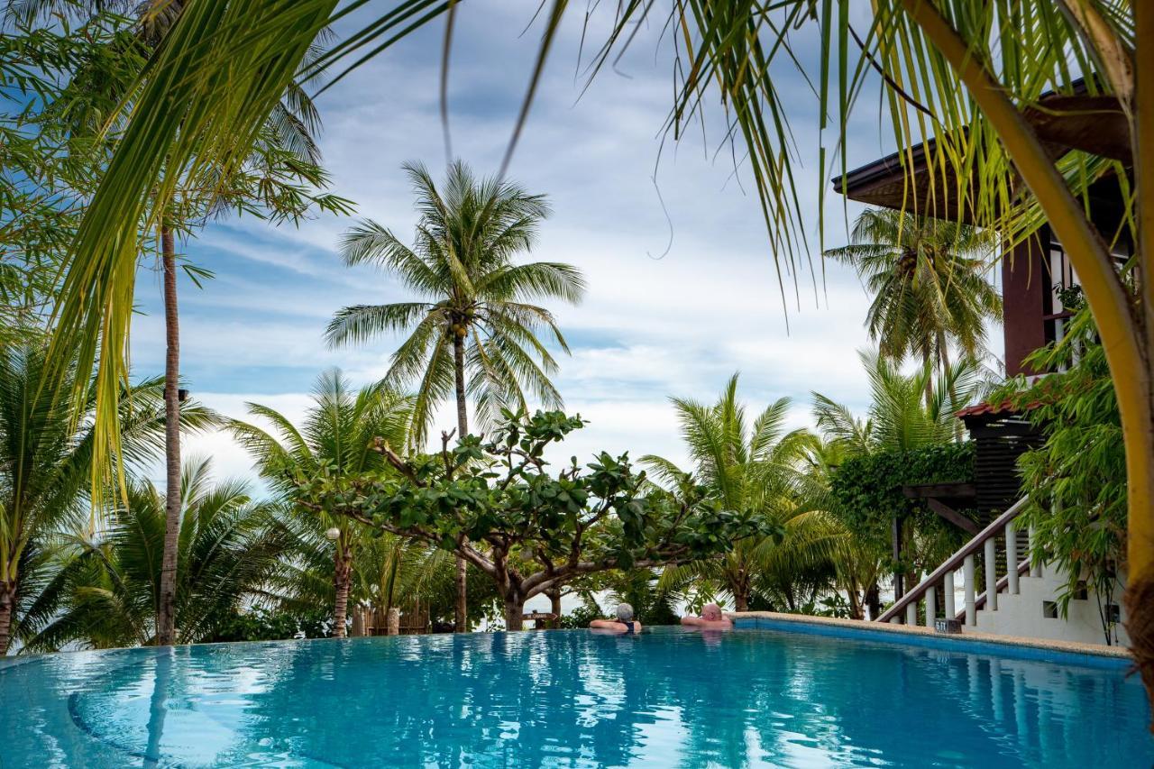 Island View Beachfront Resort Анда Екстериор снимка