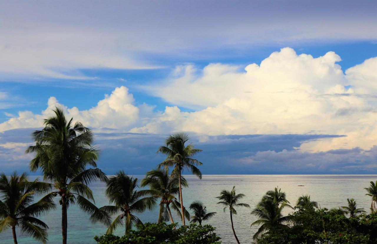 Island View Beachfront Resort Анда Екстериор снимка